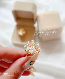 FOUR LEAF CLOVER RING ( ROTATEABLE )